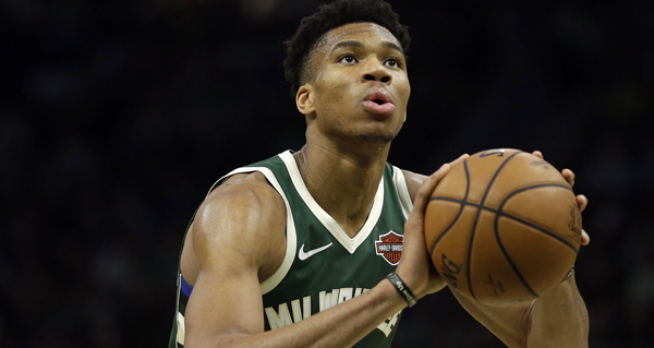 All Parties Leave Meeting Between Giannis Antetokounmpo, Bucks' Ownership In 'Good Spirits'